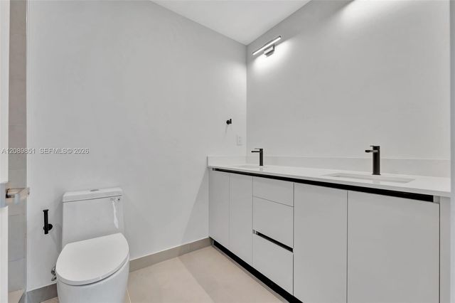 1533 NW 94th Way, Coral Springs, FL 33071