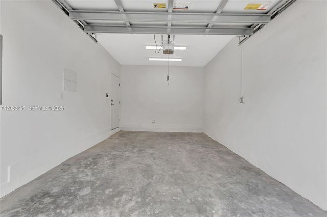 1533 NW 94th Way, Coral Springs, FL 33071