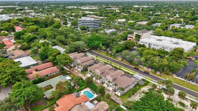1533 NW 94th Way, Coral Springs, FL 33071