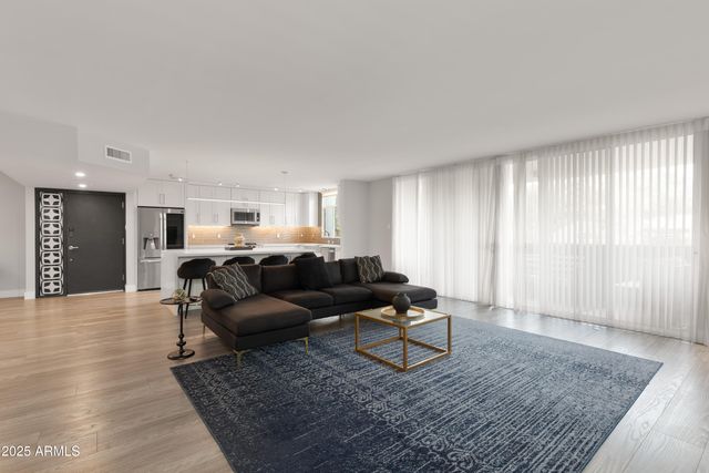 6502 N CENTRAL Avenue A103, Phoenix, AZ 85012