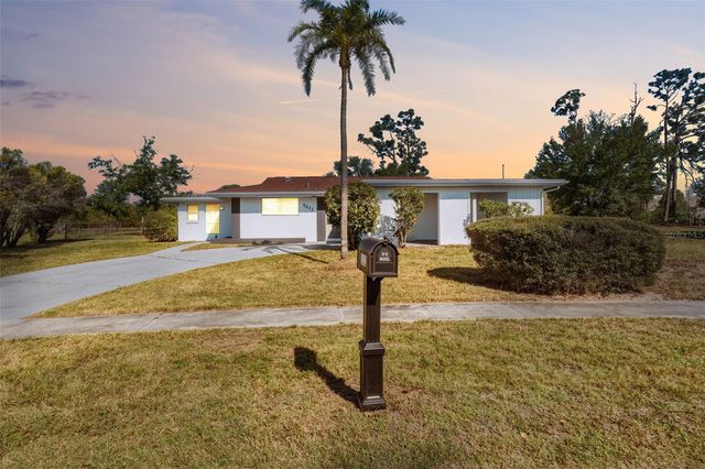 5632 ESPANOLA AVENUE, North Port, FL 34287