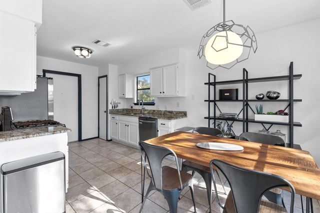 3103 Blazing Star TRL, Cedar Park, TX 78613