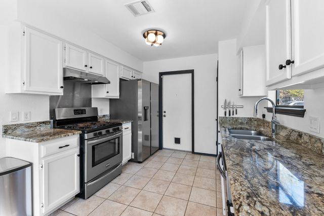 3103 Blazing Star TRL, Cedar Park, TX 78613