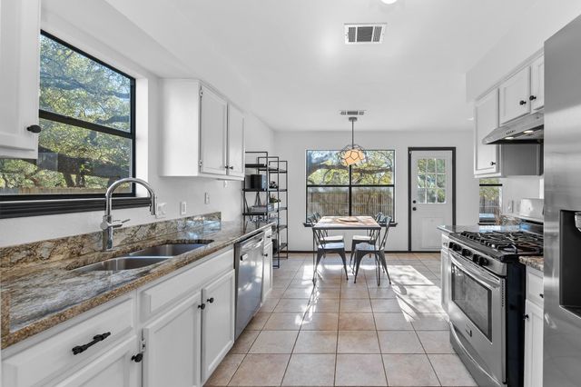 3103 Blazing Star TRL, Cedar Park, TX 78613