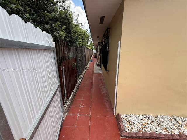 252 NW 50th Avenue 252, Miami, FL 33126