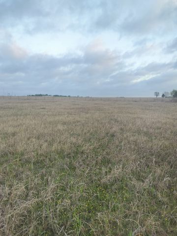 2834 St Hwy 81, Itasca, TX 76055
