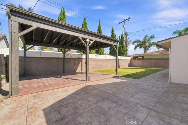 10255 Newville Avenue, Downey, CA 90241