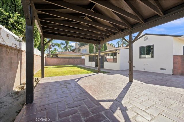 10255 Newville Avenue, Downey, CA 90241