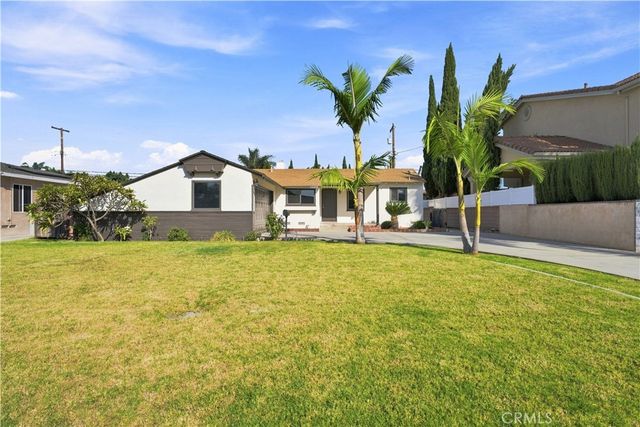 10255 Newville Avenue, Downey, CA 90241