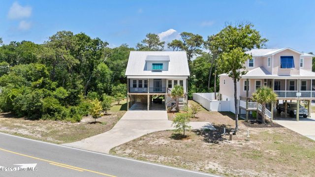 3106 E Oak Island Drive, Oak Island, NC 28465