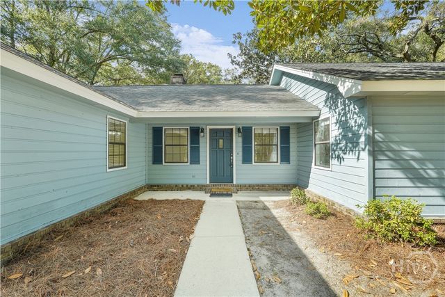 875 Davis Road, Richmond Hill, GA 31324