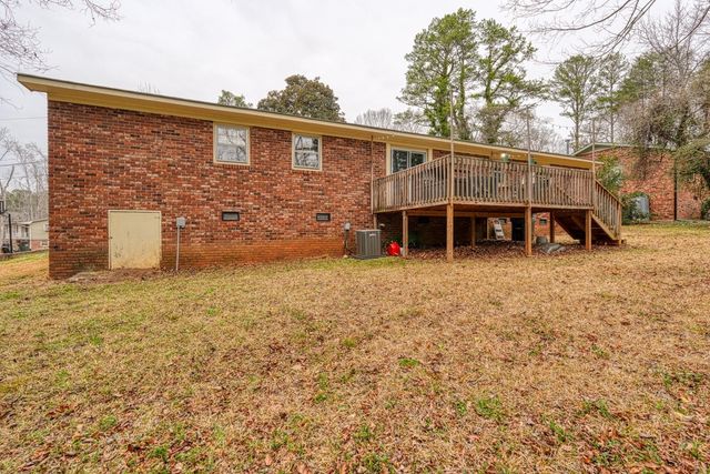 335 Foxhall Road, Spartanburg, SC 29306