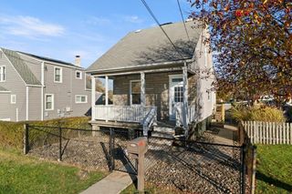 206 Rebecca St, Shaler, PA 15209