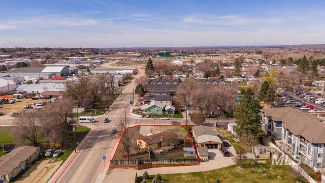 403 E 50th St, Garden City, ID 83714