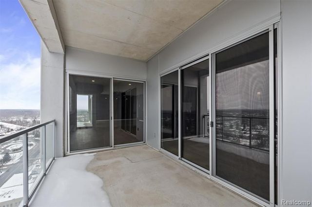 432 S Washington Avenue 1804, Royal Oak, MI 48067