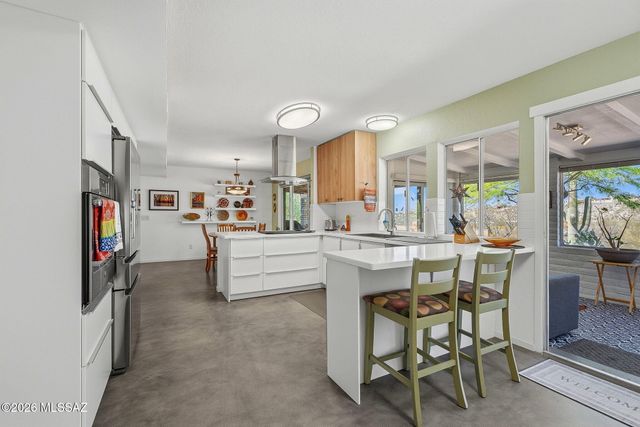 6745 N Quartzite Canyon Place, Tucson, AZ 85718