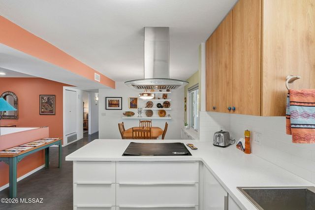 6745 N Quartzite Canyon Place, Tucson, AZ 85718