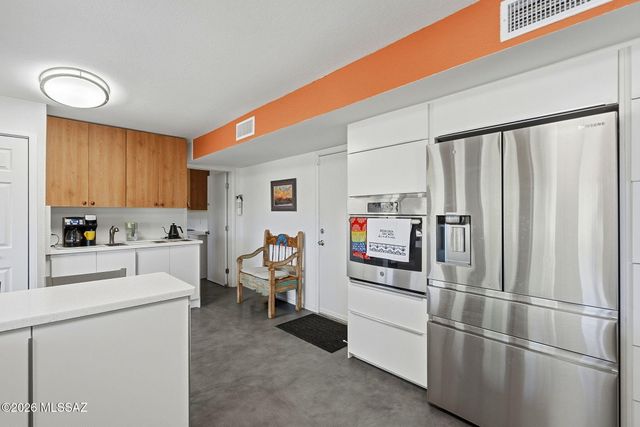 6745 N Quartzite Canyon Place, Tucson, AZ 85718