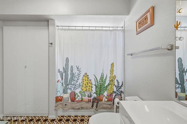 6745 N Quartzite Canyon Place, Tucson, AZ 85718