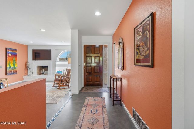 6745 N Quartzite Canyon Place, Tucson, AZ 85718