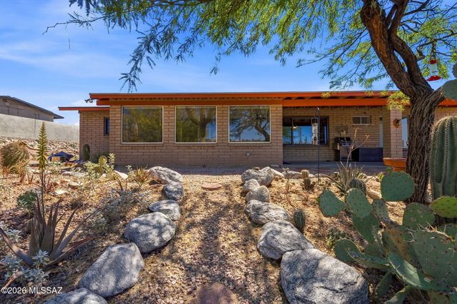6745 N Quartzite Canyon Place, Tucson, AZ 85718