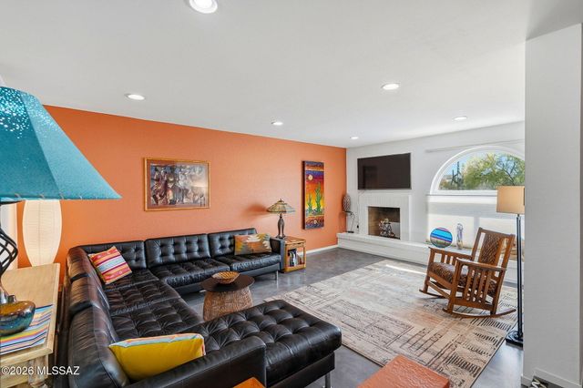 6745 N Quartzite Canyon Place, Tucson, AZ 85718