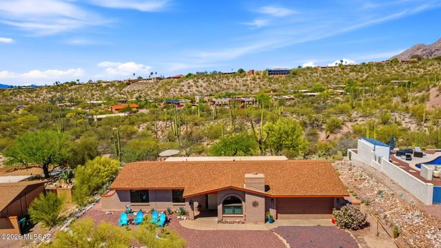 6745 N Quartzite Canyon Place, Tucson, AZ 85718