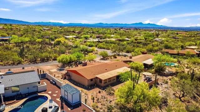 6745 N Quartzite Canyon Place, Tucson, AZ 85718