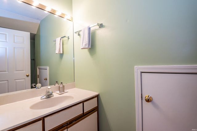 420 N Oak Street, Bloomington, IN 47404
