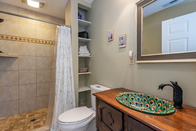 420 N Oak Street, Bloomington, IN 47404