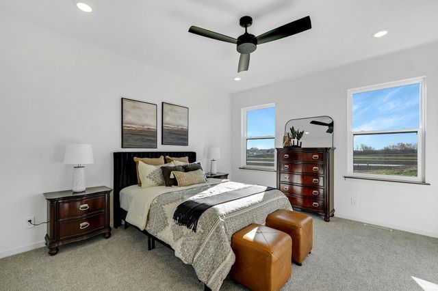 2720 Autumn Woods Drive, Cedar Falls, IA 50613