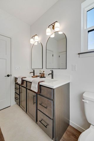 2720 Autumn Woods Drive, Cedar Falls, IA 50613