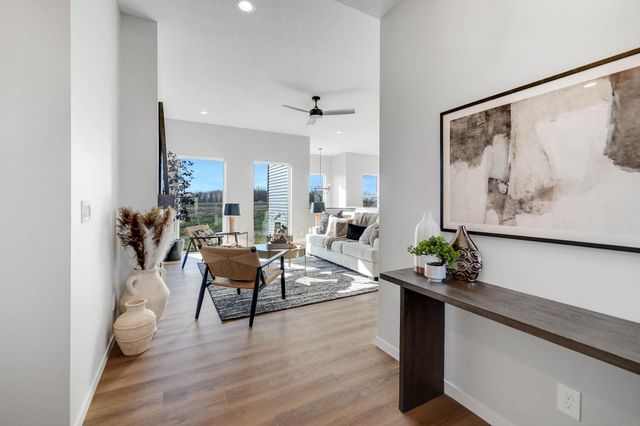 2720 Autumn Woods Drive, Cedar Falls, IA 50613