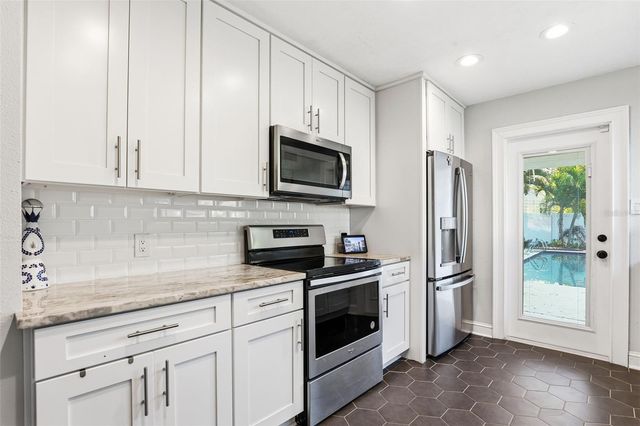 4410 W EUCLID AVENUE, Tampa, FL 33629