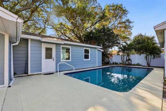 4410 W EUCLID AVENUE, Tampa, FL 33629