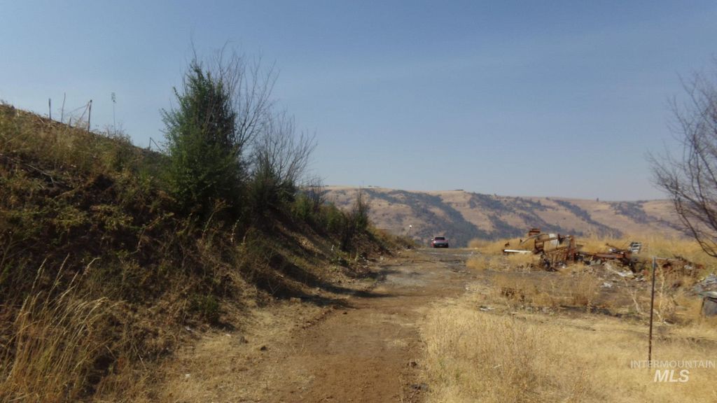 29634 Wild Plum Ln, Culdesac, ID 83524 photo 17