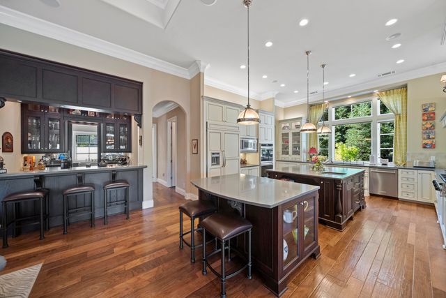 19566 San Vincente Drive, Redding, CA 96003