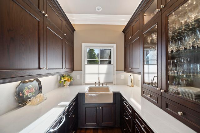 19566 San Vincente Drive, Redding, CA 96003