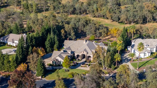 19566 San Vincente Drive, Redding, CA 96003