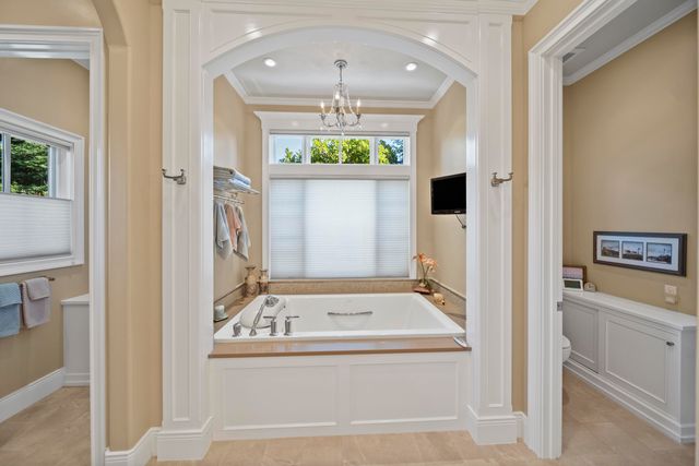 19566 San Vincente Drive, Redding, CA 96003