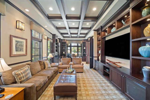 19566 San Vincente Drive, Redding, CA 96003