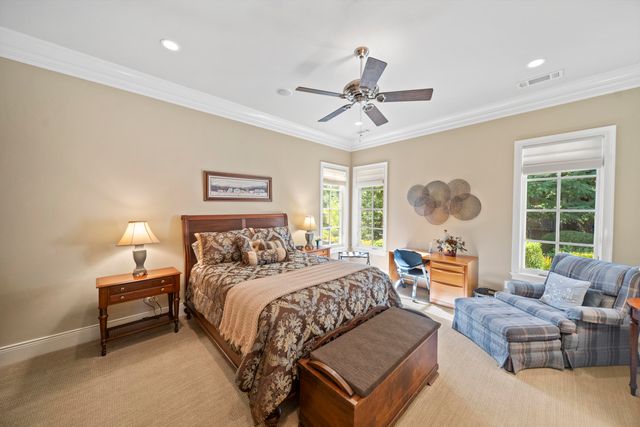 19566 San Vincente Drive, Redding, CA 96003