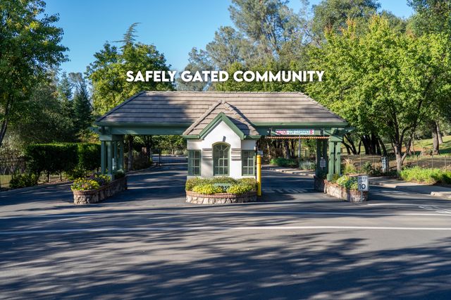 19566 San Vincente Drive, Redding, CA 96003