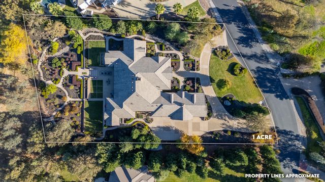 19566 San Vincente Drive, Redding, CA 96003