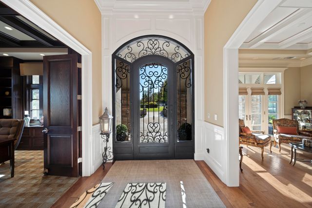 19566 San Vincente Drive, Redding, CA 96003