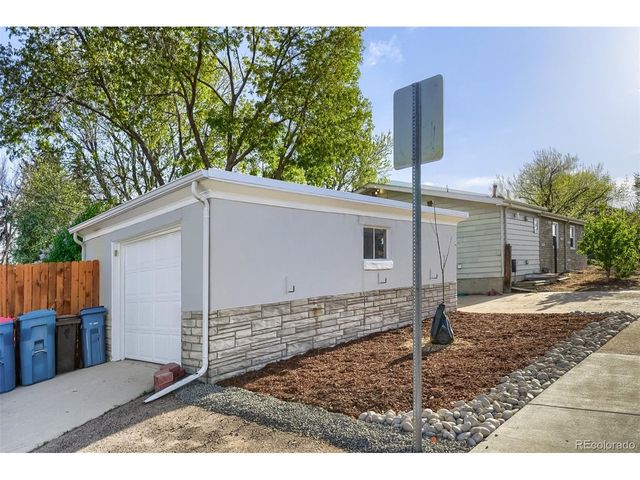 2098 Marshall St, Edgewater, CO 80214