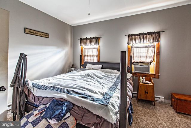 8 WATER ST, Alloway, NJ 08001