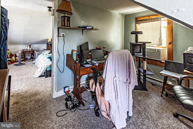 8 WATER ST, Alloway, NJ 08001