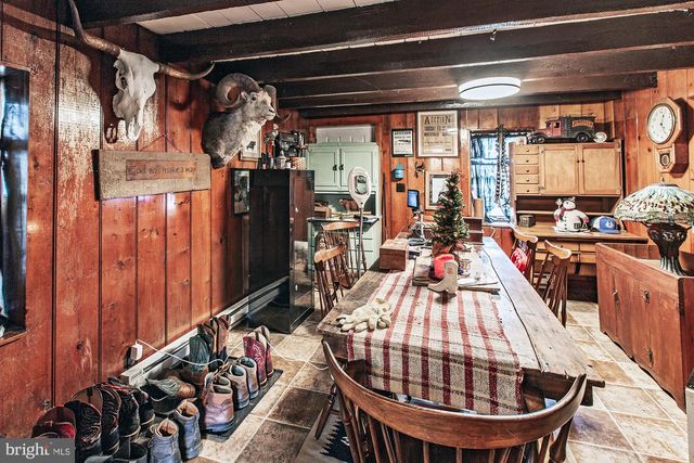 8 WATER ST, Alloway, NJ 08001