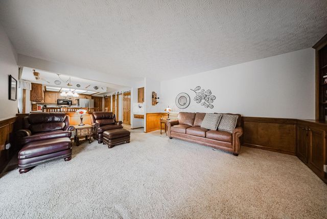 1619 Tuscarora Drive, Grove City, OH 43123
